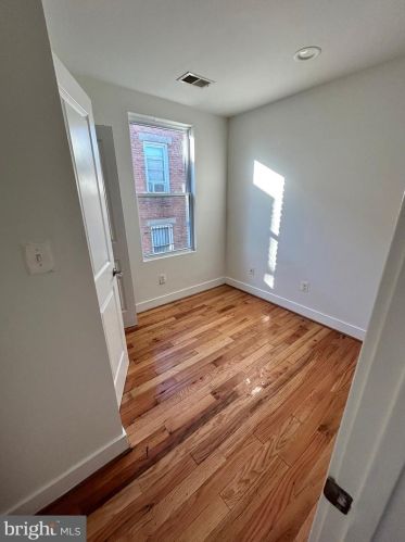 58 Galveston Pl, Washington DC 20032-2049 exterior