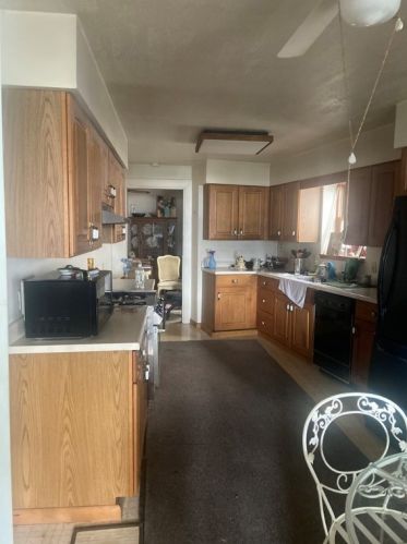 1801 Lowrie St, Pittsburgh PA 15212-4331 exterior