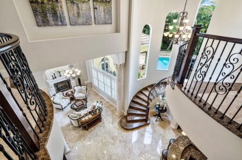 16 Ocean Ave, Boynton Beach FL 33435-4538 exterior