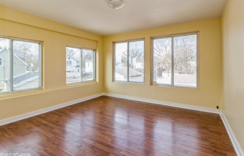 515 Jefferson St, Joliet IL 60435-6743 exterior