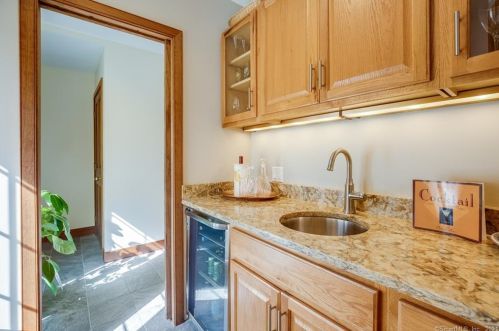 117 Mountain View Dr, Torrington CT 06791-1120 exterior