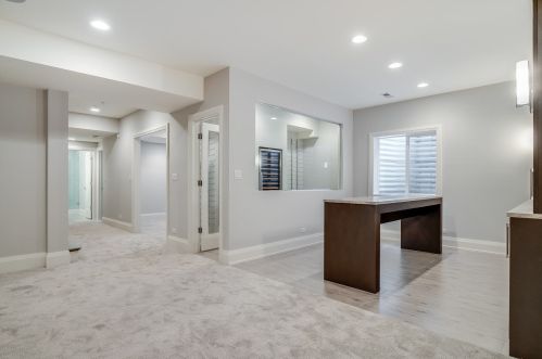 642 Hillside Ave, Elmhurst IL 60126-4247 exterior