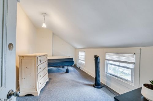 167 Hamilton St, New Brunswick NJ 08901-1806 exterior