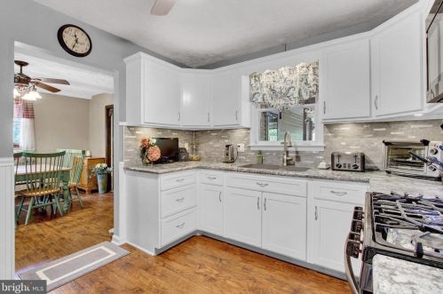 1108 Bollinger Rd, Littlestown PA 17340-9146 exterior