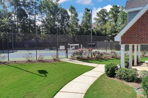 2132 Innsfail Dr, Lithonia GA  30078-2059 exterior