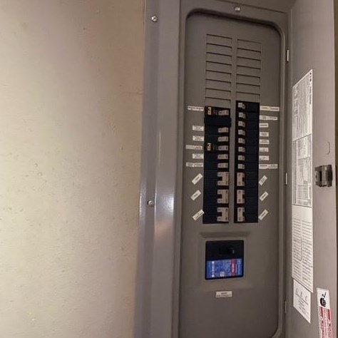 8017 Alex David Cir, Dallas TX 75232-6615 exterior