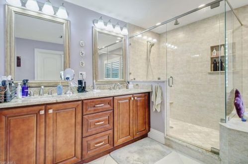 3160 31 Ave, Naples FL 34117-8455 exterior