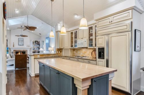 918 Alba Dr, Orlando FL 32804-7212 exterior