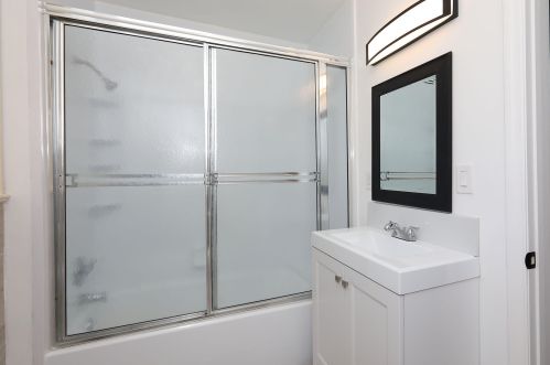 1103 Colonial Rd, Fort Pierce FL 34950-5025 exterior