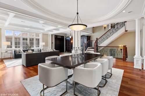 716 Schubert Ave, Chicago IL 60614-1247 exterior