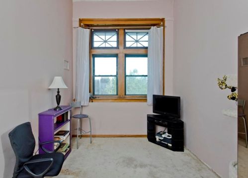 235 State St, Springfield MA 01103-1730 exterior