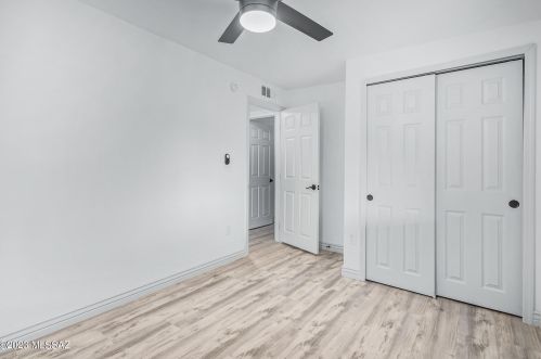 4121 Mars St, Tucson AZ 85741-1872 exterior