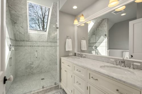 120 Pleasant St, Newton MA 02459-1810 exterior