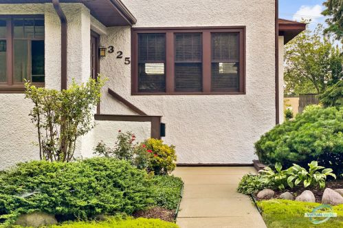 325 Addison Ave, Elmhurst, IL 60126-2305