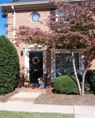 1441 Ashcraft Ln, Charlotte NC  28209-2469 exterior