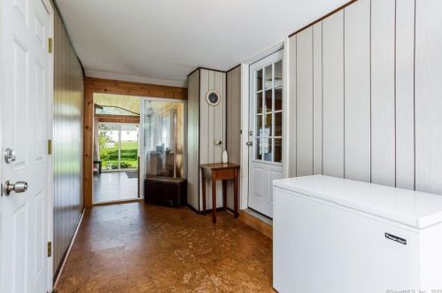 13 Alaimo Dr, Enfield, CT 06082-5013