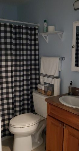 65 Sidney Ave, Defuniak Springs FL 32433-3218 exterior