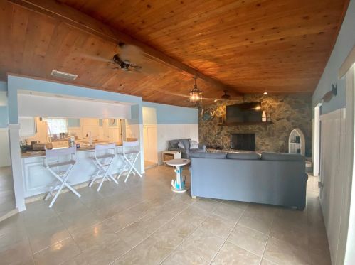 7415 Islander Ln, Port Richey FL  34667-3922 exterior