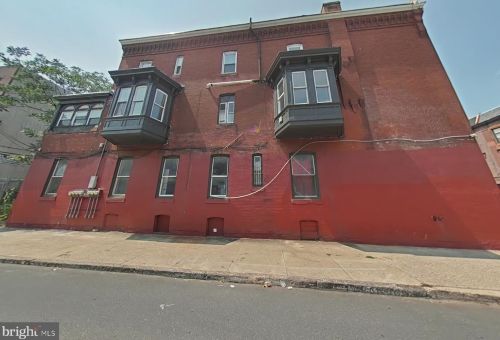 1422 Diamond St, Philadelphia PA 19122-1721 exterior