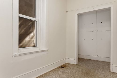 1817 Honore St, Chicago IL 60657-2007 exterior