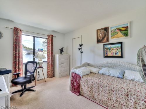 10757 Winterview Dr, Naples FL 34109-1516 exterior