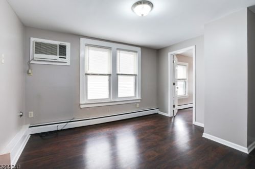 170 Oliver St, Newark NJ 07105-2007 exterior