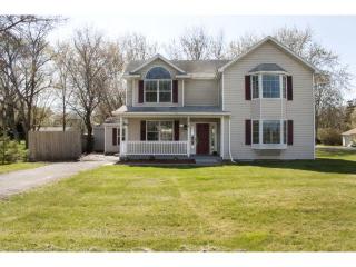 378 Quinnell Ave, St Marys Point, MN 55043-9602