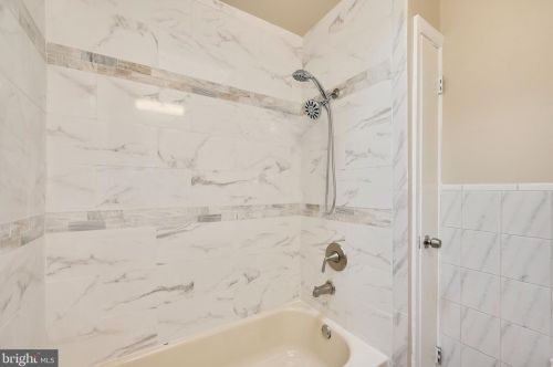 4610 Woodland Ave, Camden NJ 08110-6430 exterior