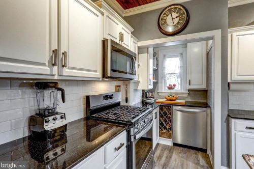 405 King St, Lancaster PA 17602-3004 exterior