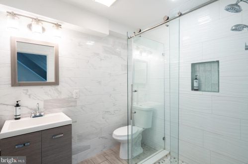 2621 Federal St, Philadelphia PA 19146-2432 exterior