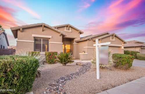 3080 Runaway Bay Pl, Chandler AZ 85249-6941 exterior