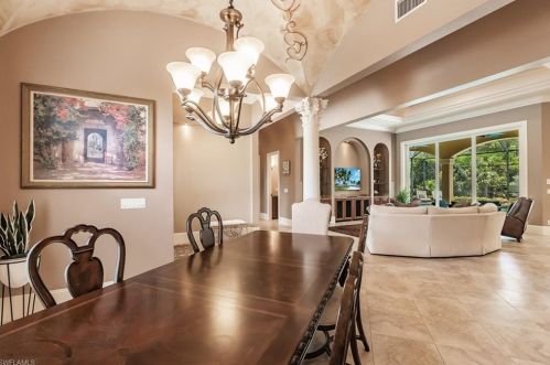 65 31 St, Naples FL 34117-3100 exterior