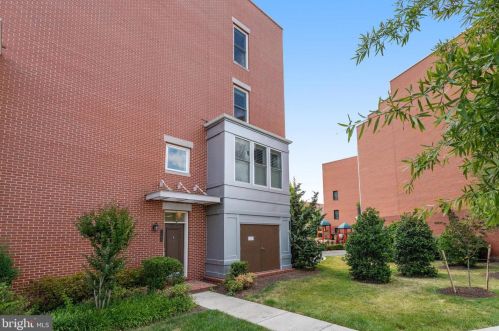 1804 Potomac Ave, Alexandria VA  22301 exterior