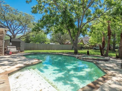 32611 Watersmeet St, Fulshear TX 77441-4145 exterior