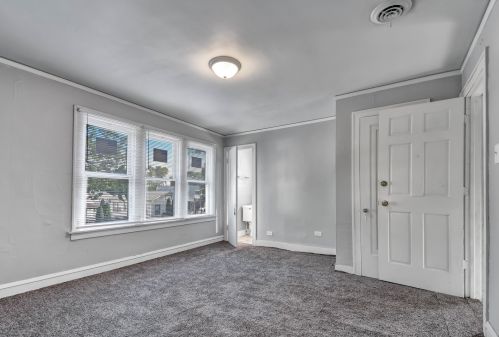 3245 64 Pl, Chicago IL 60638-5418 exterior