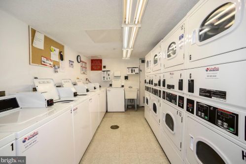 1615 Q St, Washington DC 20009-6331 exterior