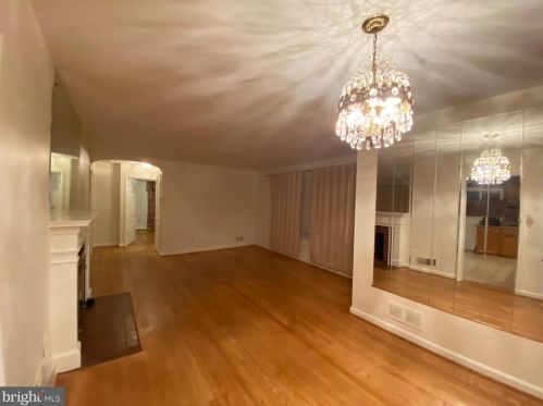 802 Hayward Ave, Silver Spring MD 20912-5808 exterior