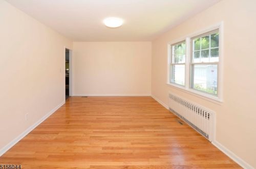 128 Kingston Ave, Paterson NJ  07506-1248 exterior