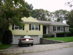 210 Evelyn Rd, Newton, MA 02468-1043