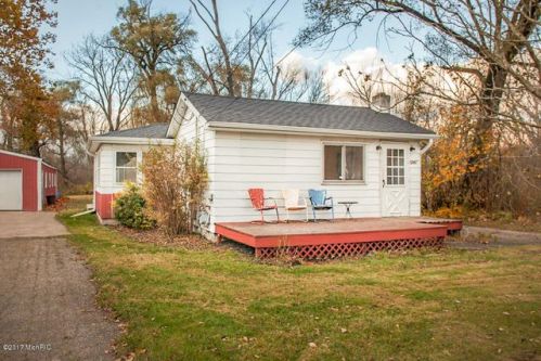 1847 Colby Ave, Kalamazoo, MI 49004-1801