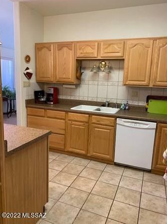 4441 Linden St, Tucson AZ  85712-3242 exterior