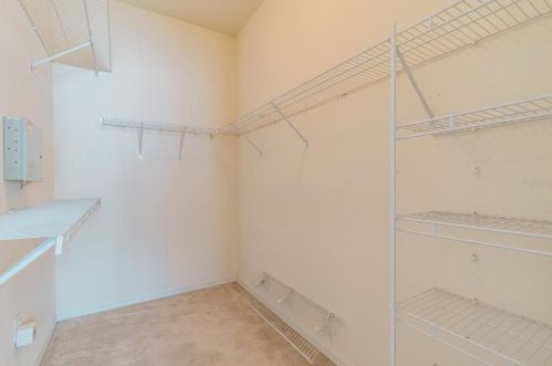 8814 Cypress Hammock Dr, Tampa FL  33614-8100 exterior