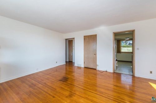 3117 Wicklow St, Duluth MN 55806-1333 exterior