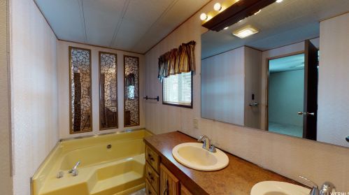 71 Alta Vw Way, Sandy UT 84070-3231 exterior