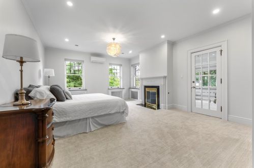 5325 Wilkins Ave, Pittsburgh PA  15217-1022 exterior