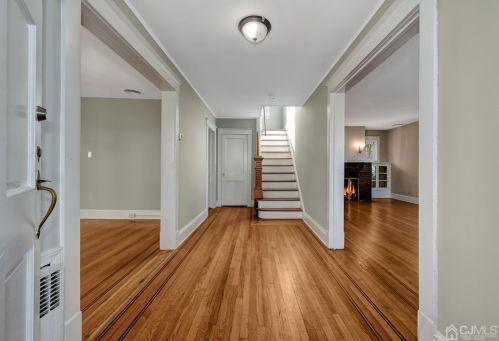 32 Baldwin St, New Brunswick NJ  08901-2829 exterior