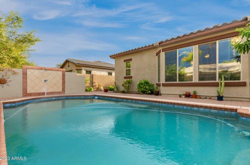 1461 Carriage Ln, Chandler AZ 85224-1103 exterior