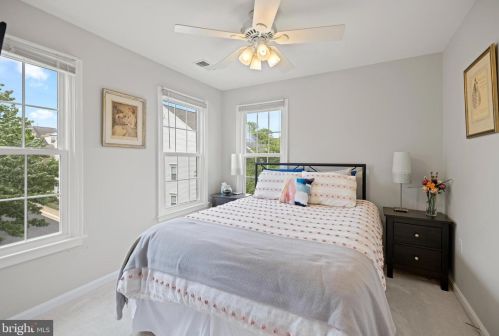 5412 Chieftain Cir, Alexandria VA 22312-2332 exterior