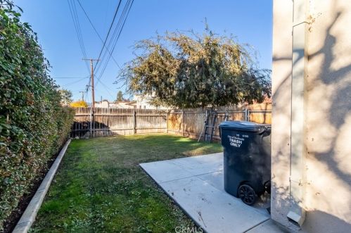 628 Monterey St, Redlands CA  92373-5858 exterior