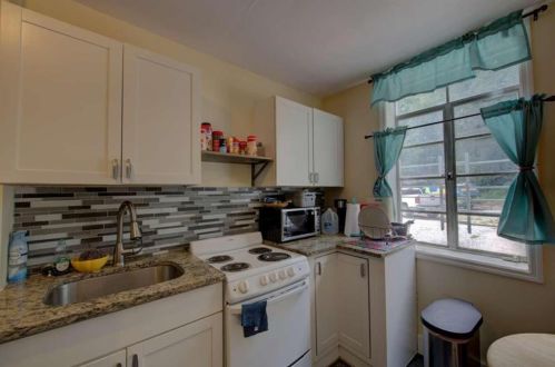 961 Cascade Rd, Atlanta GA 30311-2659 exterior